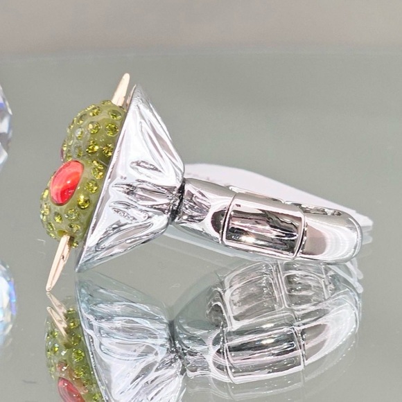New Betsey Johnson Ring Martini Glass Olive Cocktail Ring - Picture 12 of 16